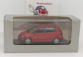 Volkswagen Golf plus 2004-  rood