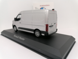 Renault Master E-tech 2024 zilver