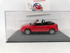 Volkswagen Golf mk4 cabriolet rood