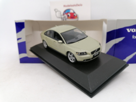 Volvo S40 2003