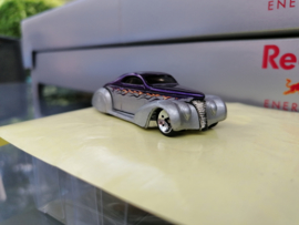 Snoop Coupe
