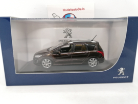 Peugeot 308 SW bruin