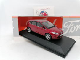 Ford Focus 4dr 2011