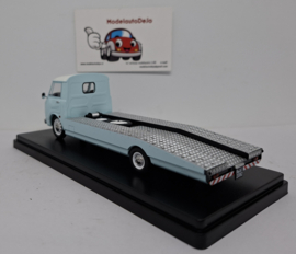 Alfa Romeo A12 1967 autotransporter blauw
