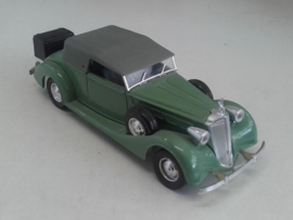Packard 1937