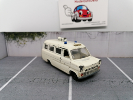 Ford Transit mk1 polizei