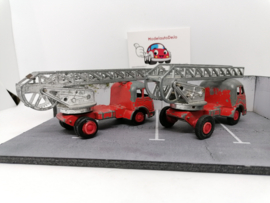 Mercedes Benz ladderwagen (2x)