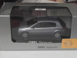 Opel Signum