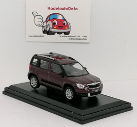 Skoda Yeti 2009 donker rood