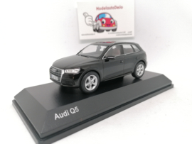 Audi Q5 2017 Zwart