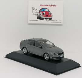 Skoda Octavia III limousine