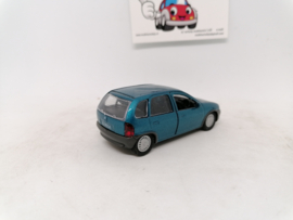Opel Corsa B 5 drs blauw/groen