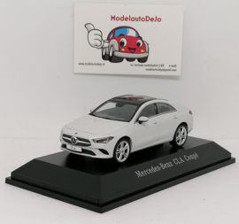 Mercedes Benz CLA coupe ( C118 )