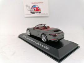 Porsche 911 Carrera 4 cabriolet