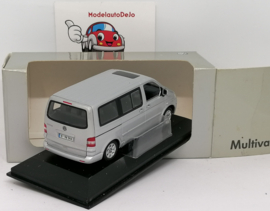 Volkswagen T5 Multivan zilvergrijs