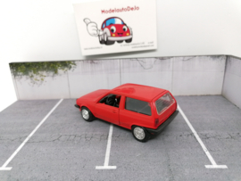 Volkswagen Polo 86C II steilheck rood