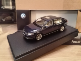 Volkswagen Passat B7 sedan blauw