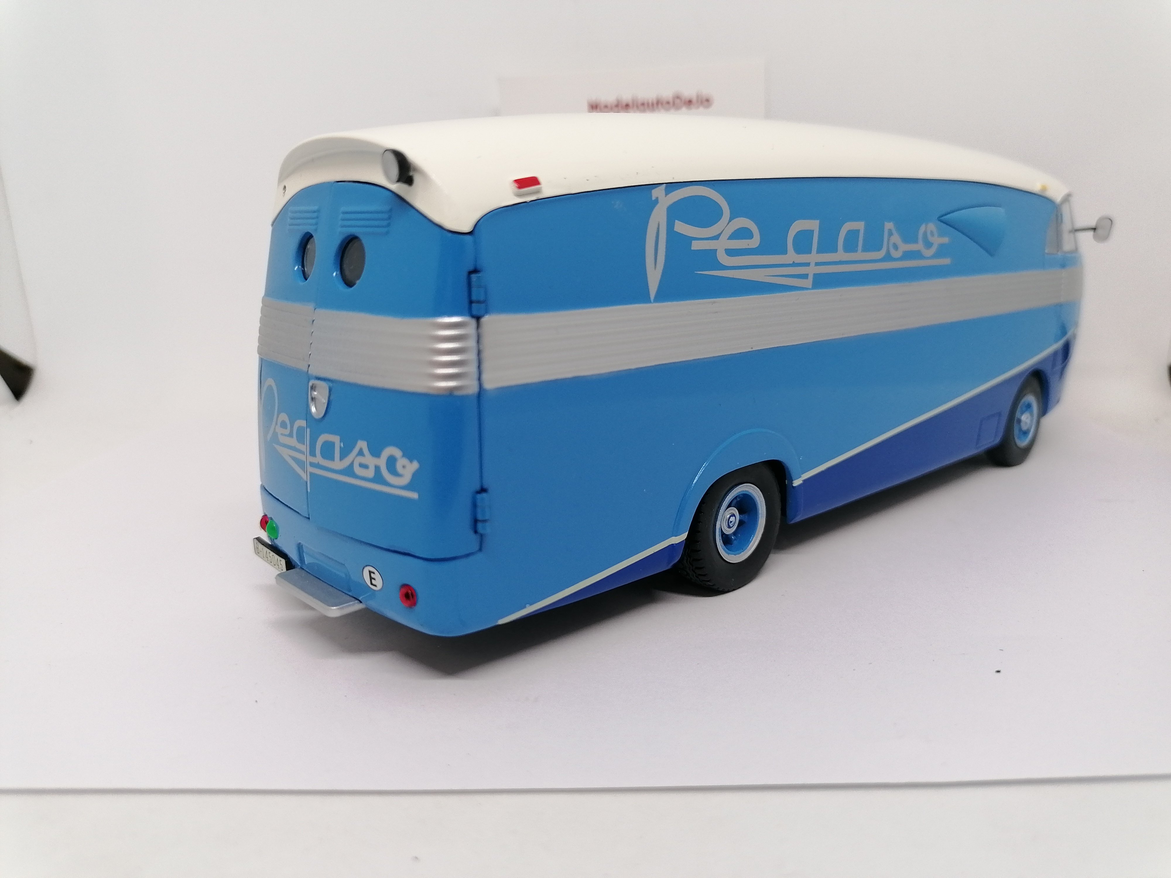 Pegaso Bacalao autotransporter 1952