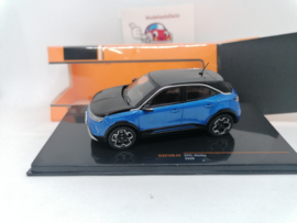 Opel Mokka-E 2020 blauw