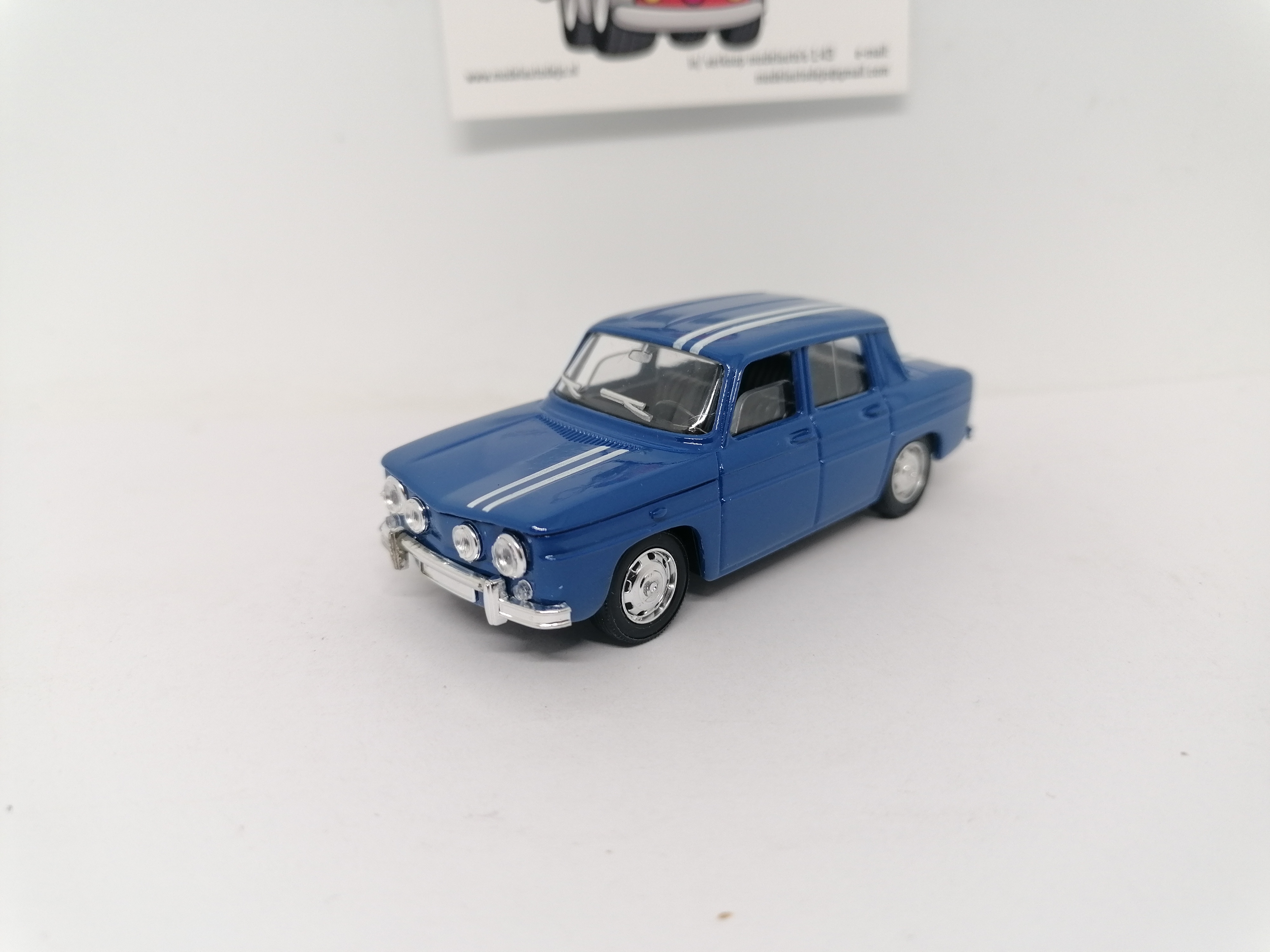 Renault 8