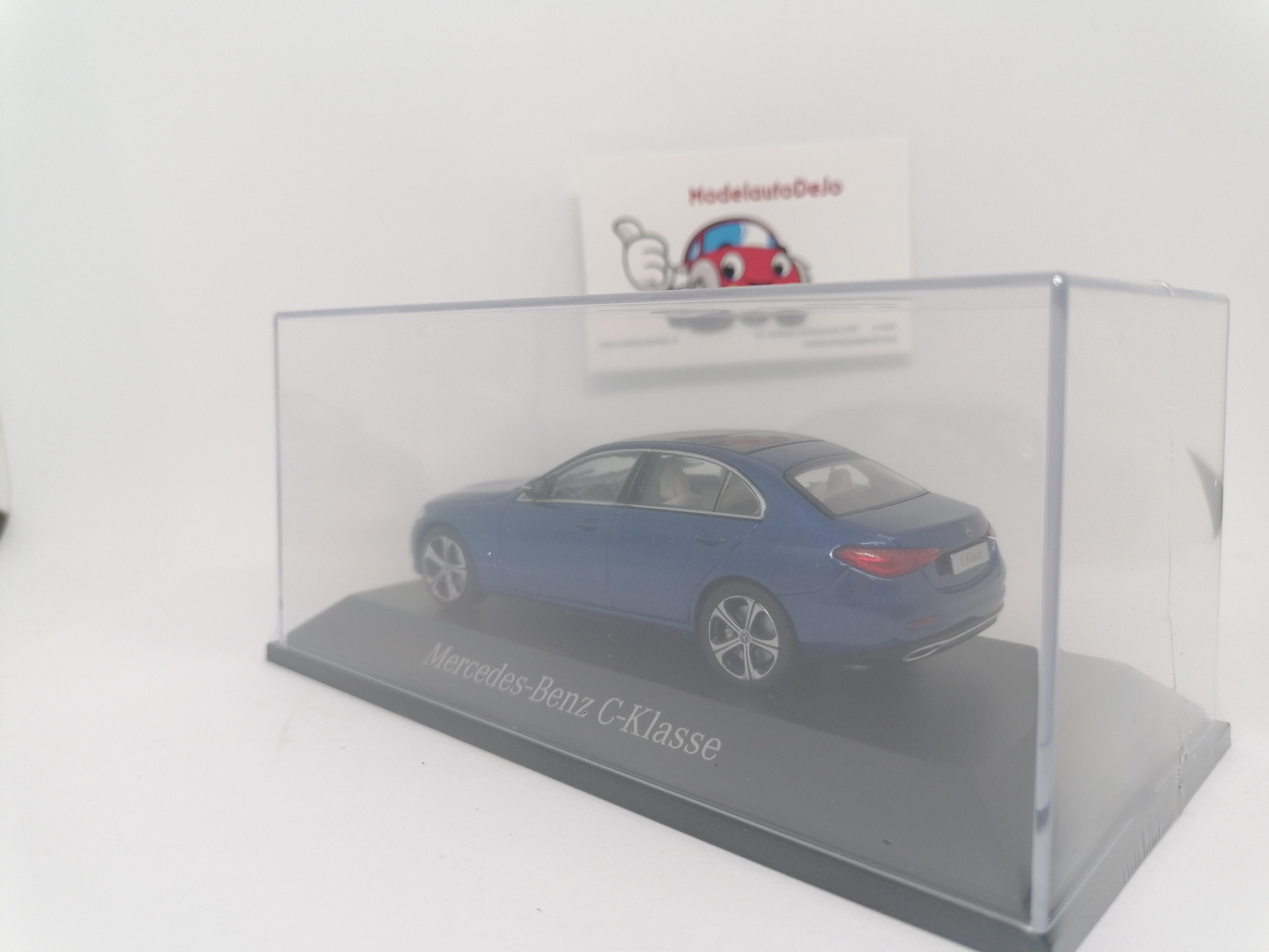 Mercedes Benz C klasse limousine ( W206) blauw