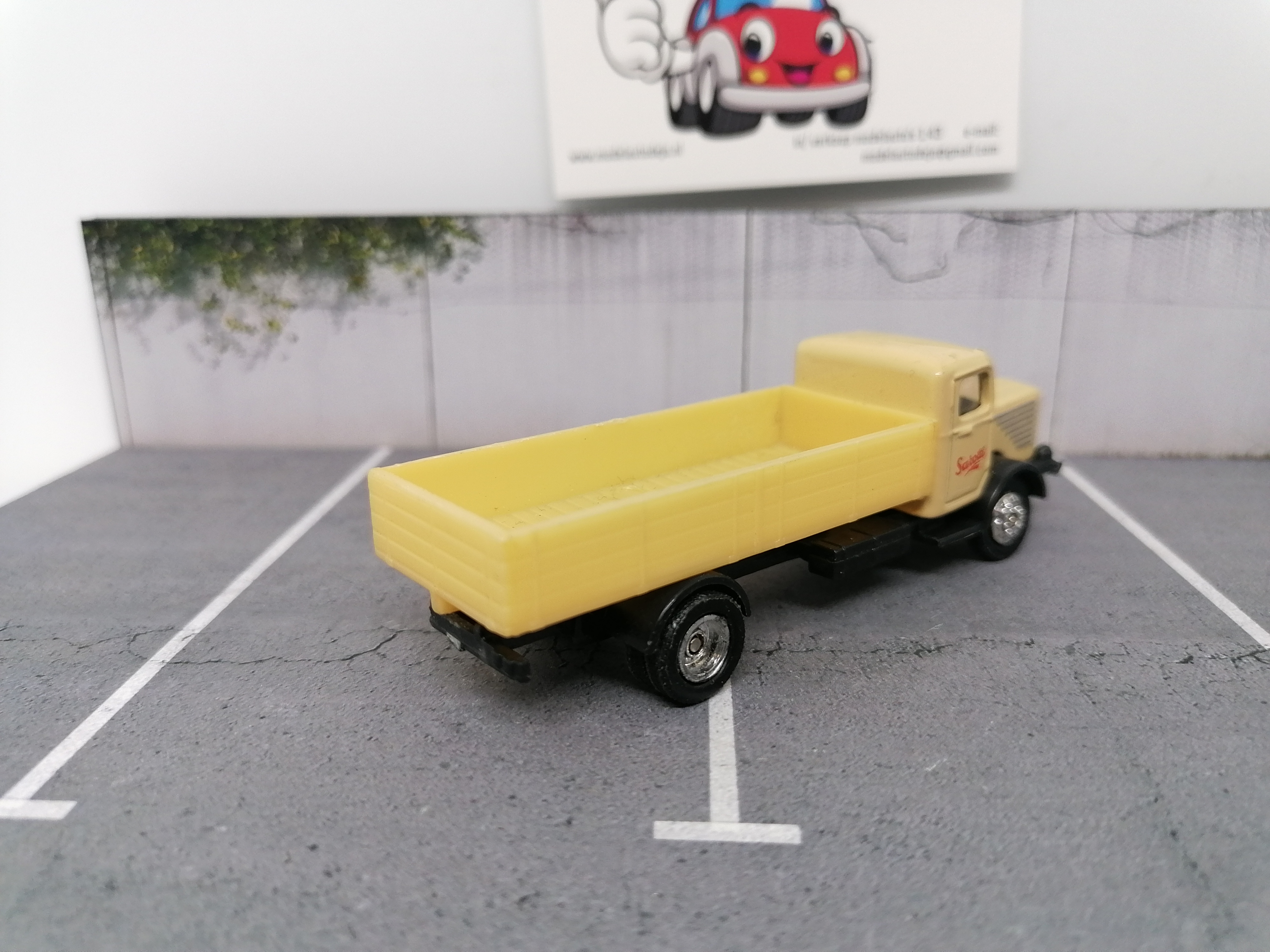 Vrachtauto "Sarotti"