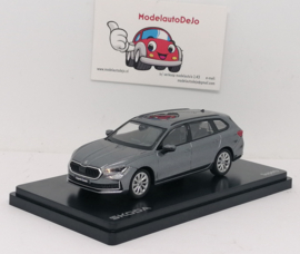 Skoda Superb IV combi  2023 grijs