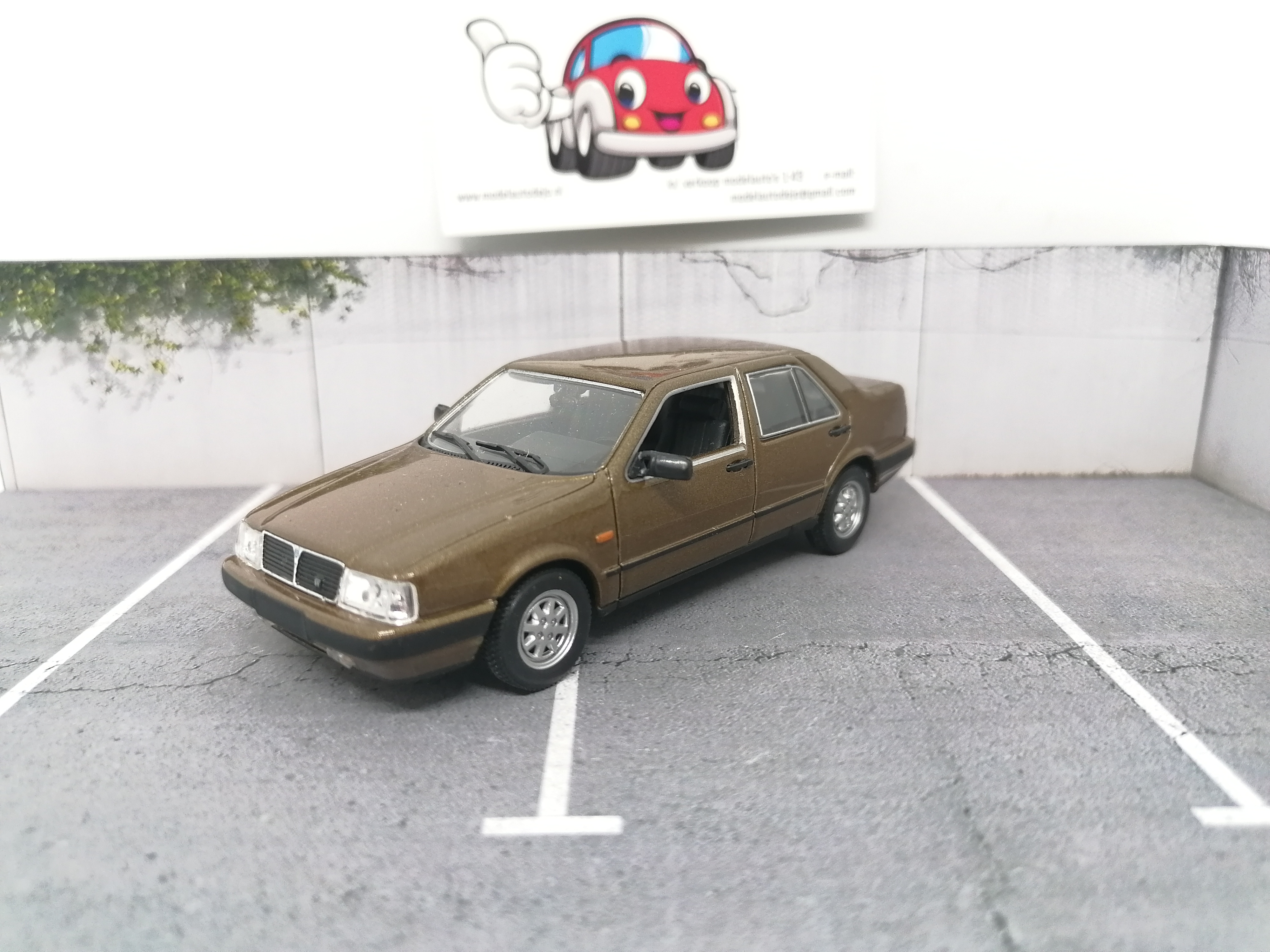 Lancia Thema
