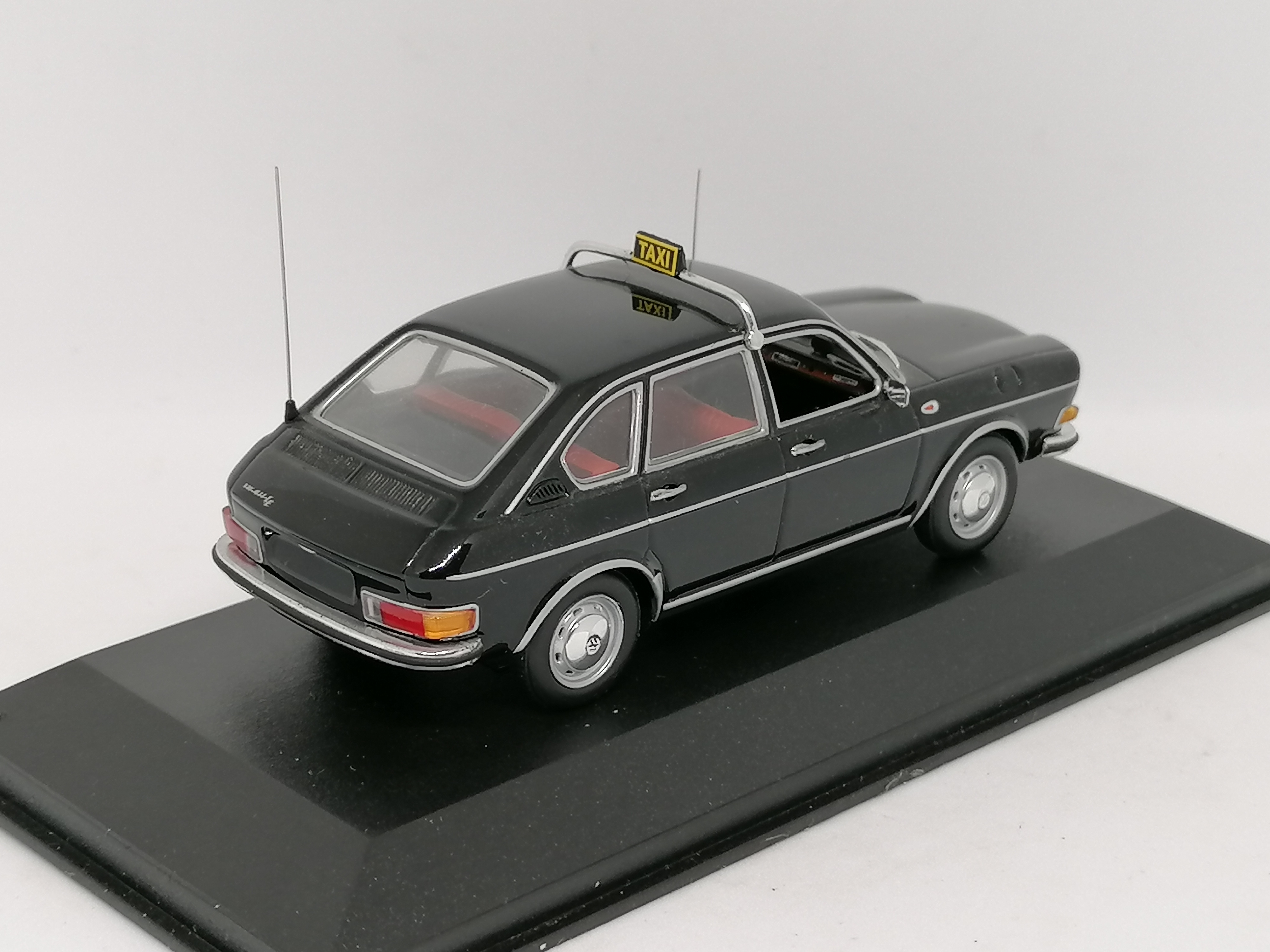 Volkswagen 411 LE Taxi