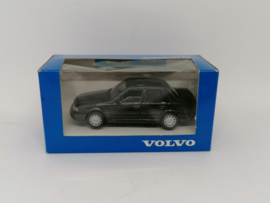 Volvo 460 zwart