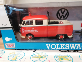 Volkswagen T1 Doka Roadservice met tankwagen