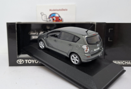 Toyota Corolla Verso 2004-
