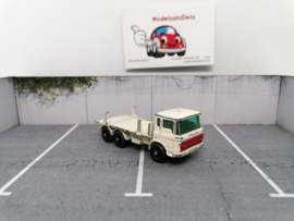 DAF girder truck