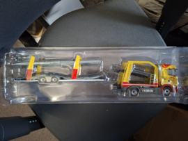 Scania S450 auto-transporter