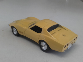 Chevrolet Corvette (2)