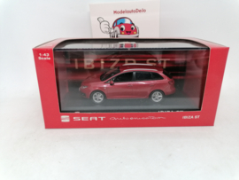 Seat Ibiza ST  rood