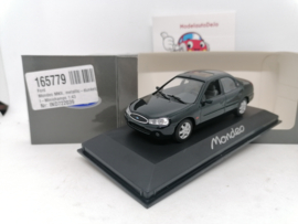 Ford Mondeo mk2 sedan groen