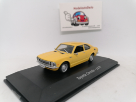 Toyota Corolla 1974 ( KE25)