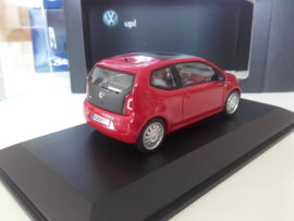 Volkswagen Up  3 deurs Rood