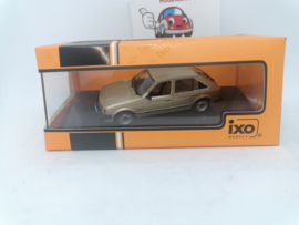 Opel Kadett D  5deurs hatchback bruin