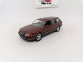 Audi 100 Avant C4
