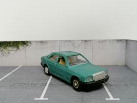 Mercedes Benz 190E