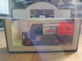 1939 Ford Canvas Back truck "Ariel"