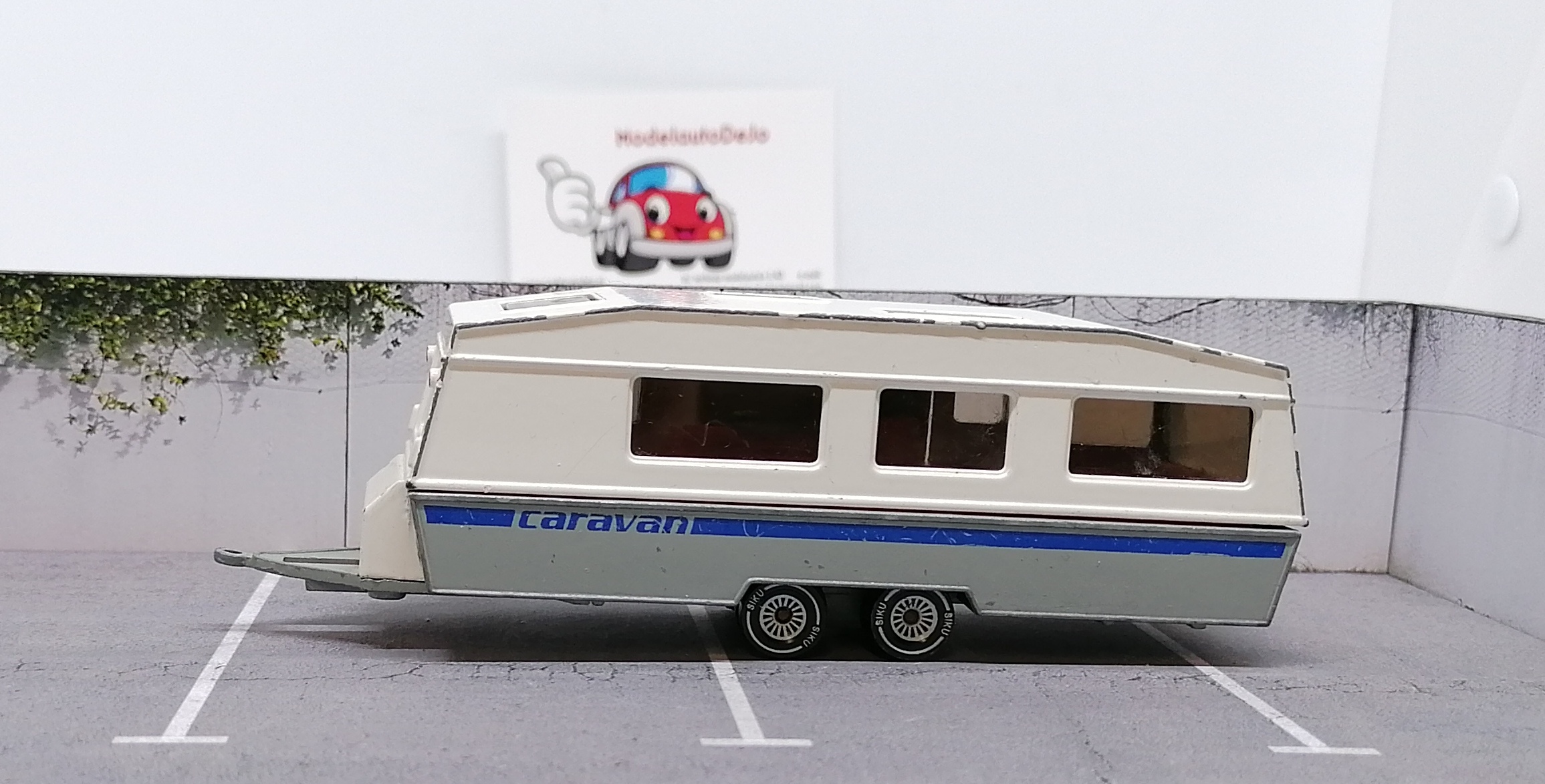 Caravan 2518