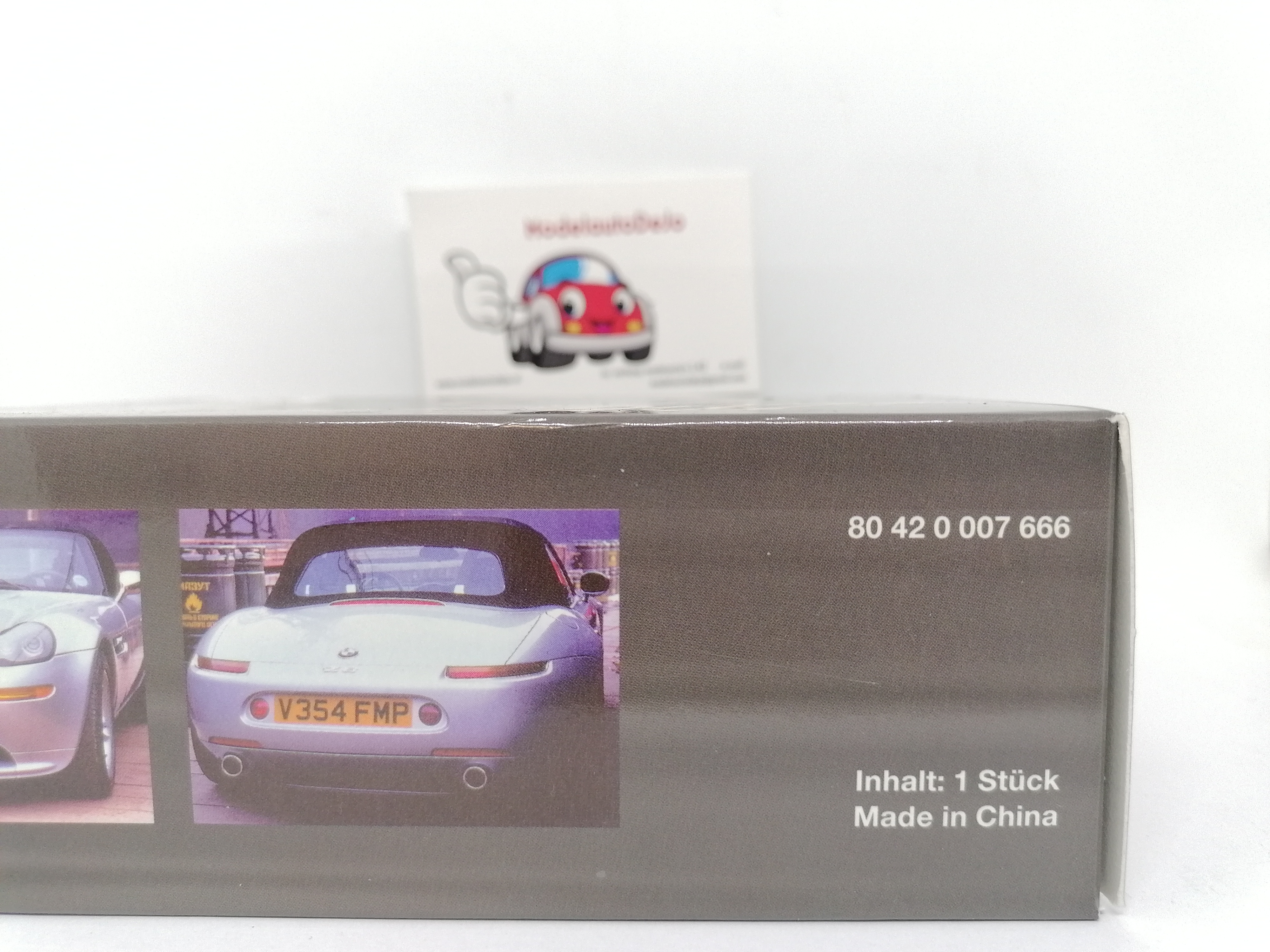 BMW Z8 "the World is not Enough" James Bond