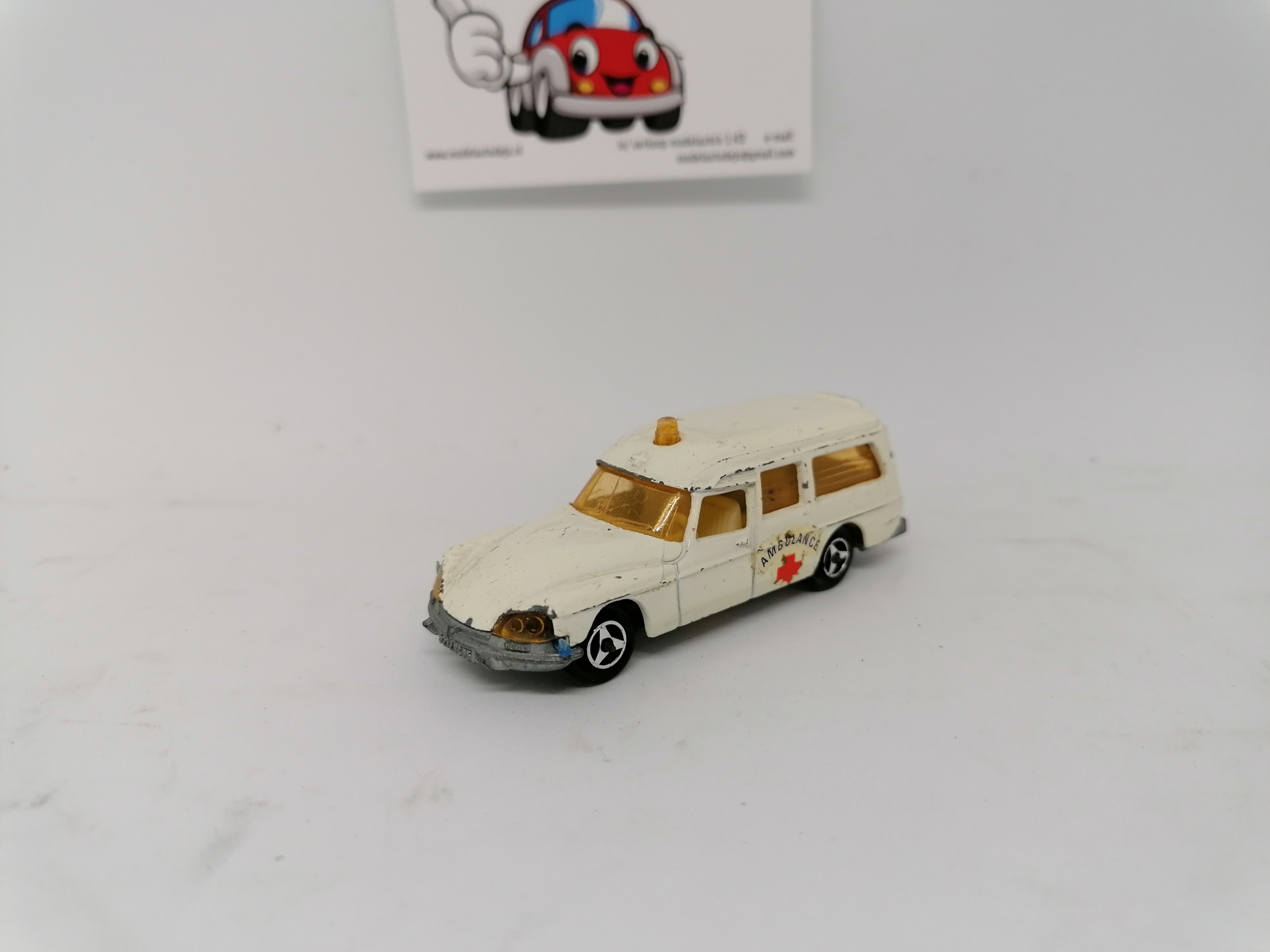 Citroen DS21 Ambulance