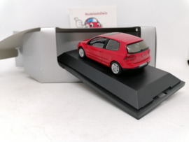 Volkswagen Golf 5 3 deurs rood