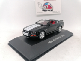 Ford Mustang GT 2006