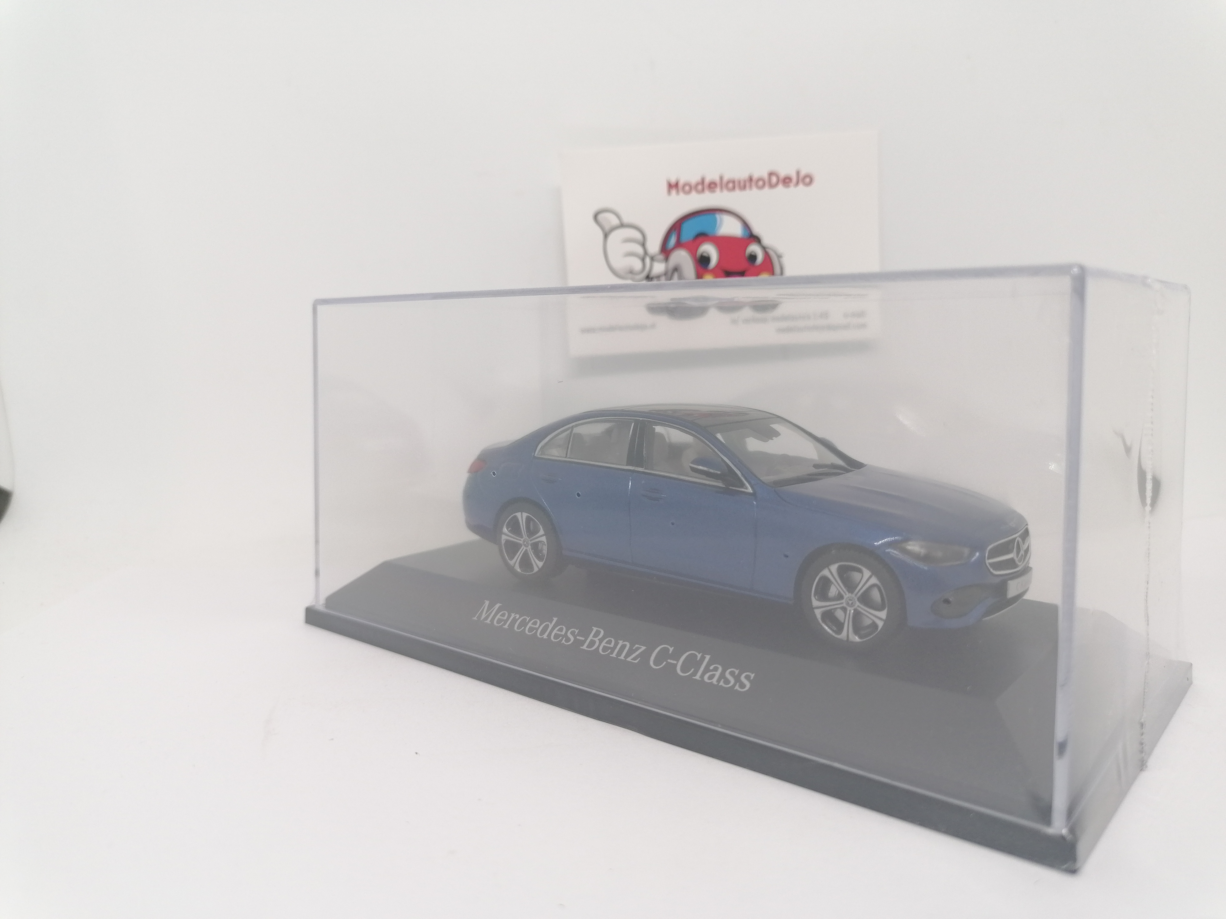 Mercedes Benz C klasse limousine ( W206) blauw