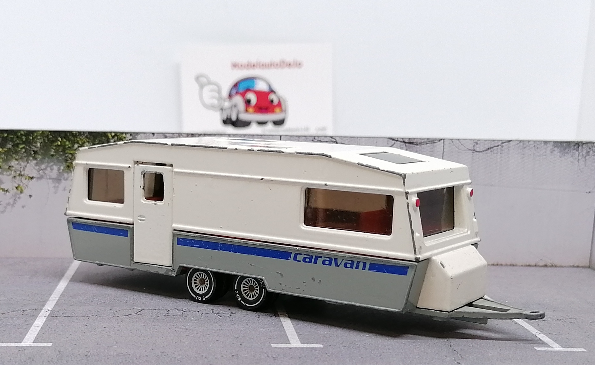 Caravan 2518